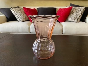 Vintage Anchor Hocking 8 3/4"H Display Flower Vase, Royal Rose R597, c. 1938 - Picture 1 of 3