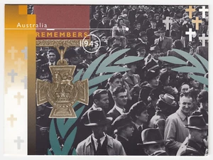 1995 STAMP PACK 'AUSTRALIA REMEMBERS' - WITH SE-TENANT BLOCK 4 x 45c MNH STAMPS - Picture 1 of 3