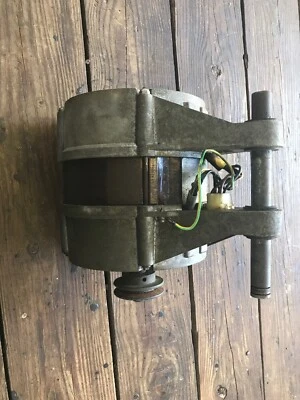 Motor Wascomat W74 trifásico CV 112 B/2-18-R-2T *****Con rodamientos nuevos**** Foto 1 de 4