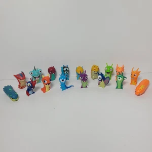 Lot Of 17  Slugterra Figures Toy Figurines 1-2 inches average - Picture 1 of 7