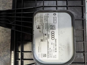 8W0035192B audi a4 b9 head unit multimedia mib glovebox radio sat nav 2015 to 25 - Picture 1 of 4