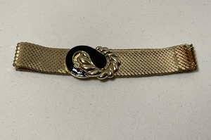 Vintage goldfarbener Stretchgürtel mit schwarzer Emailleschnalle Damen elastische Schuppen - Bild 1 von 9