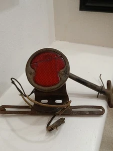 1932 1933 1934 1935 1936 Duolamp Tail Light & Bracket Plymouth Ford Chrysler - Picture 1 of 5