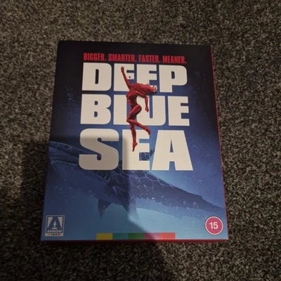 DEEP BLUE SEA , Arrow Limited Edition 4K Case, Book, Poster - NO MOVIE ONLY CASE - Image 1 of 4