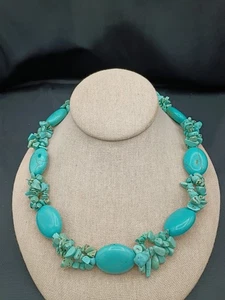 Vtg Turquoise Beaded Necklace With Turquoise Chips & Ovals Choker Style Necklace - Picture 1 of 11