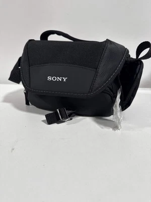 Sony Soft Carrying Camera Case LCS-U21 Gadget Bag - Image 1 of 2