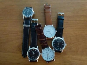 5 Armbanduhren der Marke "Cyprea" - N E U mit Lederarmband - Bild 1 von 1