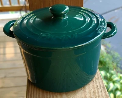 Linda cazuela ignífuga Parini de cerámica verde de 1,5 cuartos, nueva en caja de 7"x 5" Foto 1 de 4