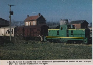 1981 -- ZUG IM WALDBAHNHOF 3F158 - Bild 1 von 1