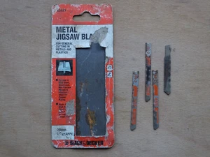 BLACK & DECKER STICHSÄGEBLÄTTER 2x NOS 2x GEBRAUCHT A5039 106-2 METALL KUNSTSTOFF 21tpi 70mm - Bild 1 von 10