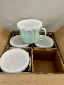 Juego de 4 tazas de sopa Strawberry Street de 16 oz con tapa - Imagen 1 de 3