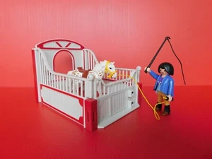PLAYMOBIL COFFRET 5107 LES CIVILS OU CIRQUE : PONEY et son BOX, personnage etc - Imagen 1 de 6