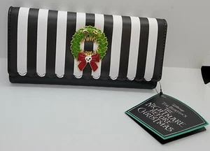 Disney Nightmare Before Christmas wallet Loungfly 2021 white Wreath  - Picture 1 of 3
