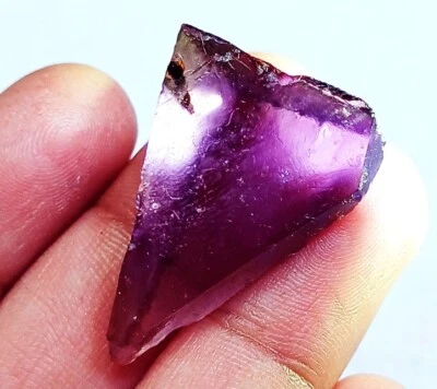 Cambodian Violet Zircon Rough 28.30 Ct Loose Gemstone With Free Gift - Image 1 of 4