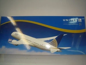 Aero le Plane 200 United Airlines UA B787-800 ""2010s Delivery color"" resina 1:200 - Imagen 1 de 2