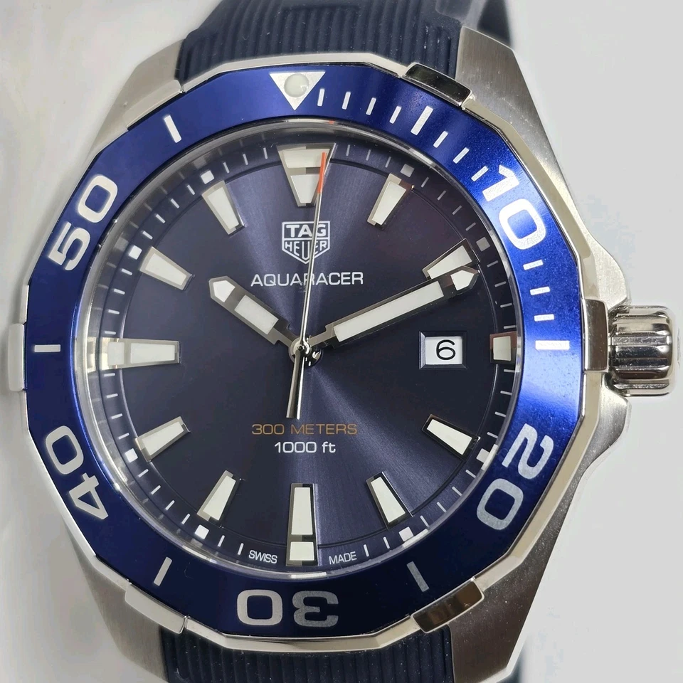 Reloj de cuarzo Tag Heuer Aquaracer hecho en Suiza azul 43 mm Foto 1 de 4