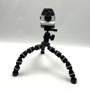 Zoom Q2n Práctica Grabadora de Video HD Audio Cámara Músico Transmisión en Vivo con Trípode - Imagen 1 de 16