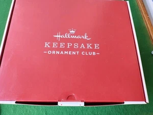 Hallmark Keepsake Ornament Club Member Exclusive 2019 cofanetto nuovo con scatola - Foto 1 di 3