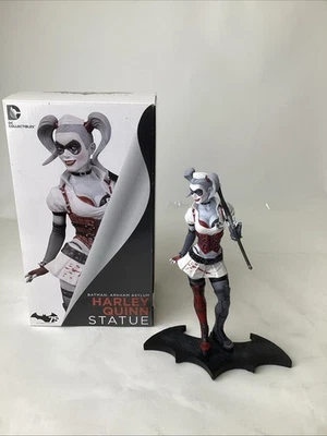 "Estatua de Batman Arkham Asylum de Harley Quinn de DC Collectibles 9,5""" Foto 1 de 4