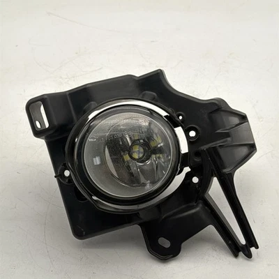 Lexus RX350 2013-2015 luz antiniebla izquierda drvier y soporte OEM 52126-48071 Foto 1 de 4