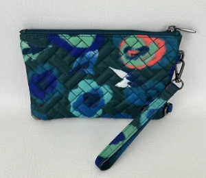 LUG Peekaboo Pouch Wristlet Mystic Bloom Forest RFID - Picture 1 of 7