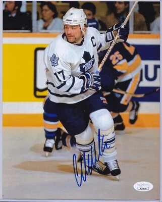 Autographed Wendel Clark Toronto Maple Leafs Photo JSA - Image 1 of 2