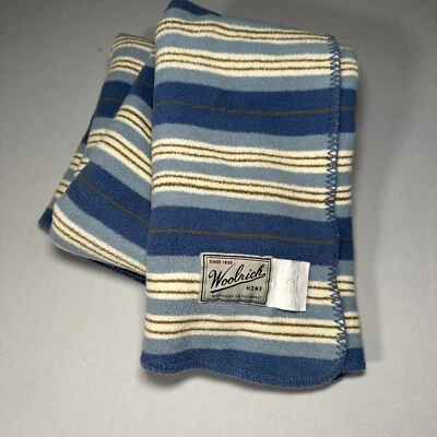 Woolrich Home Blanket Throw Striped Cozy Fleece Soft Blue Cream 90's - Image 1 of 4
