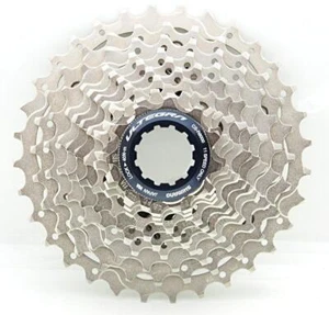 Shimano Ultegra CS-R8000 Road Bike 11 Speed Cassette 11-32T Silver Road Racing - Foto 1 di 3