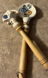 Vintage Porcelain Kitchen Utensils Floral Wooden Handles Set of 2 - Picture 1 of 12