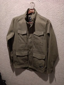 OAKLEY Collection Mens Medium Army Green Military Weatherproof NICE! - Picture 1 of 9