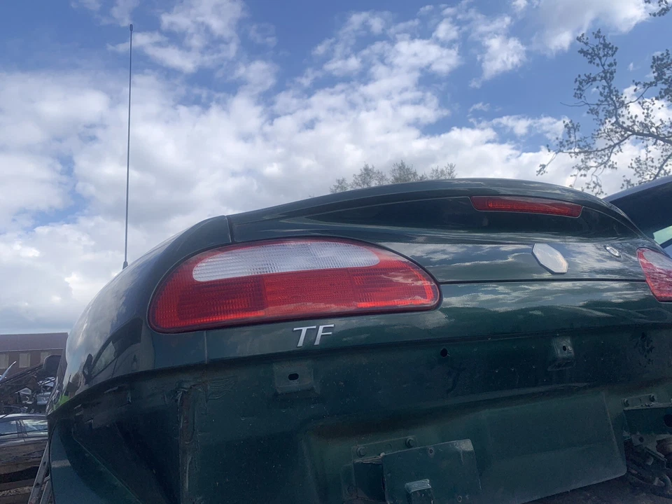 Lâmpada traseira lateral para passageiros quase esquerda Mgtf Mg Tf 2003 unidade - Imagem 1 de 1