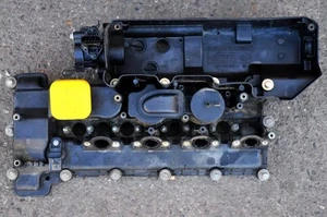 Land Rover Freelander TD4 engine rocker cover p/n 0928400449 / 7786690 / 2246997 - Picture 1 of 3