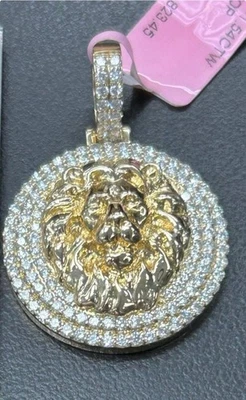 14k solid Gold 1.54 Carat Lion Head, Natural Diamond Pendant VS2 G - Image 1 of 2