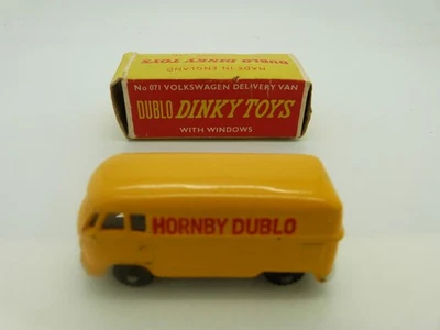 Furgoneta de reparto Volkswagen Dinky Dublo 071 en caja original Foto 1 de 4