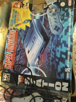 Nintendo Super Nintendo 16-Bit Console - Grigia - Immagine 1 di 4
