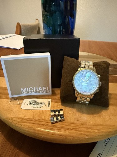 Orologio Michael Kors MK5020 Donna Autentico Argento Madreperla Acciaio Nuovo con scatola