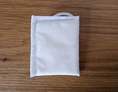 Seachem Purigen 25ml 50ml 75ml with filter bag. (Treats up to 300 litres)