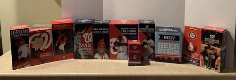 Lot  of 10 NATIONAL Bobble heads Including MAX SCHERZER  2015,2016,2018 -NEW Cover