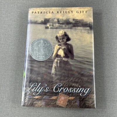 Lily's Crossing by Patricia Reilly Giff ~ 1997 Vintage Hardcover Dust Jacket - Image 1 of 4