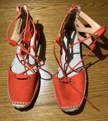 Sandalias de cuña alpargata Merona rojas, talla 5,5 ¡imprescindibles de ver fotos! Foto 1 de 4