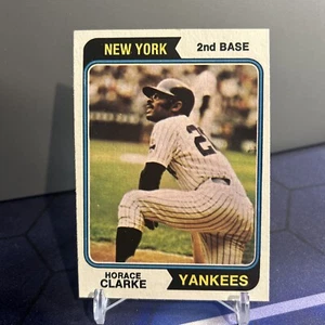 1974 Topps Baseball Horace Clarke New York Yankees #529 - Picture 1 of 2