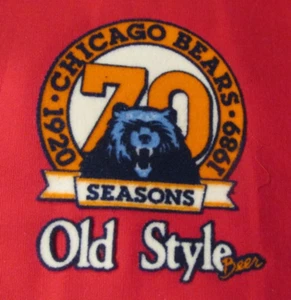2 Vintage Beer Patch Heilemans Old Style Chicago Bears 70 Seasons 1920 to 1989 - Picture 1 of 4