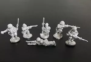 Infantería japonesa de 20 mm de la Segunda Guerra Mundial disparando 6 figuras de metal JAP2 - Imagen 1 de 1