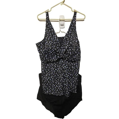 Trajes de baño para todos los tankini de lunares y tiro alto conjunto de natación inferior de bikini Foto 1 de 4