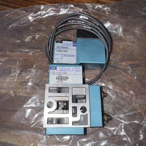 MAC 714C-12-PI-112AA Magnetventil, 110/120 VAC, 6,8W - Bild 1 von 4