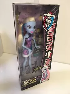 Monster High Scaris City of Frights Abbey Bominable Doll New - Picture 1 of 6