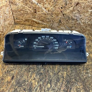 Opel Omega A Instrument Cluster 90213846 VDO 335k KM - Picture 1 of 11