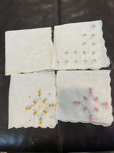 Flower hankies, Lot of four, yellow pink white - Picture 1 of 4