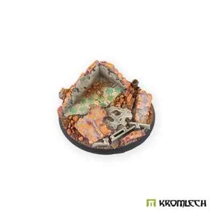 JUEGO REDONDO DE 60 MM RUINAS DEL CASCO ANTIGUO KROMLECH 1 BASE - Imagen 1 de 2