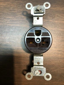 HUBBELL 5451 SINGLE RECEPTACLE 20A 250V 3W GROUND - Picture 1 of 3